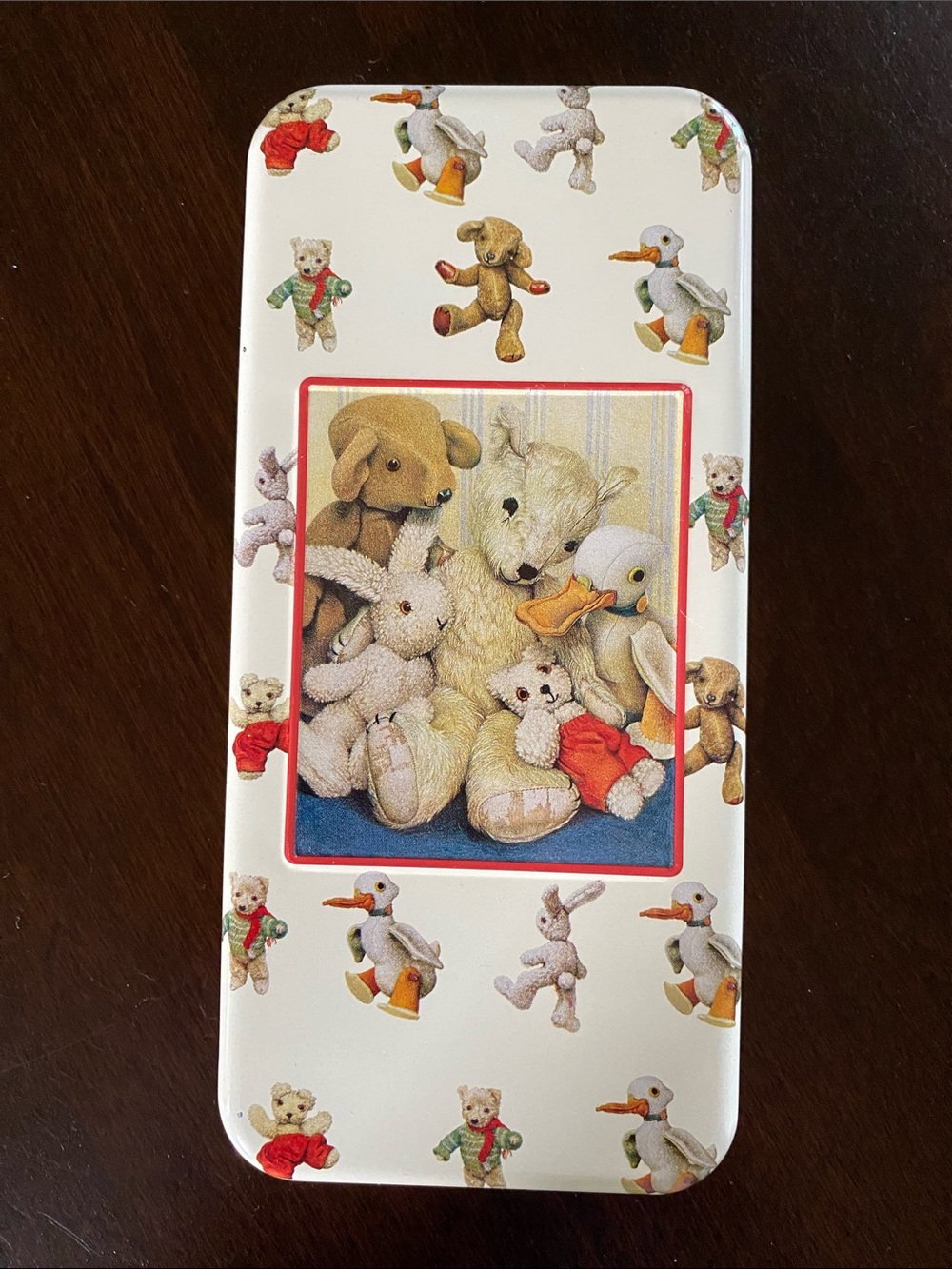 Jane Hissey Decorative Teddy Bear Tin